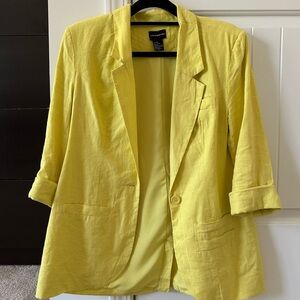 Central Park West Yellow Blazer with Notched Lapels and Relaxed Fit